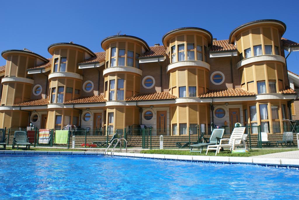 Apartamentos Quinto Sueno ノハ エクステリア 写真